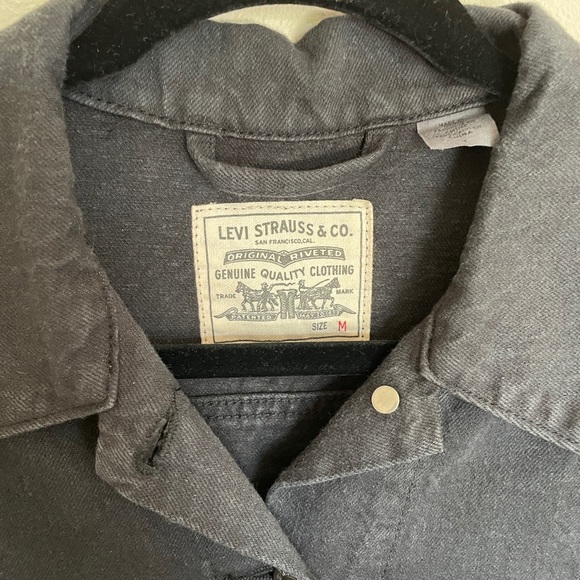 Limited Edition Levi’s Denim Jacket - Picture 3 of 4